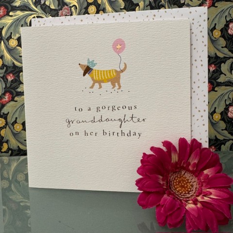 Birthday card Granddaughter- To a gorgeous granddaughter on her birthday